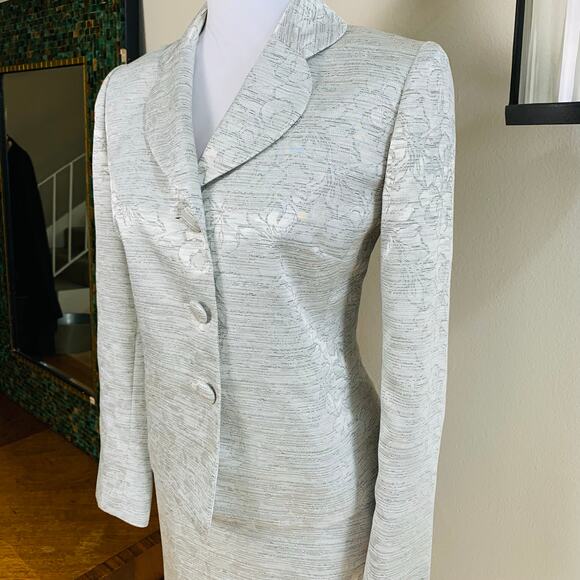 Kasper 6P Skirt Suit w/Blazer Jacket Shimmery Floral Brocade Jacquard  Silver - Picture 5 of 11